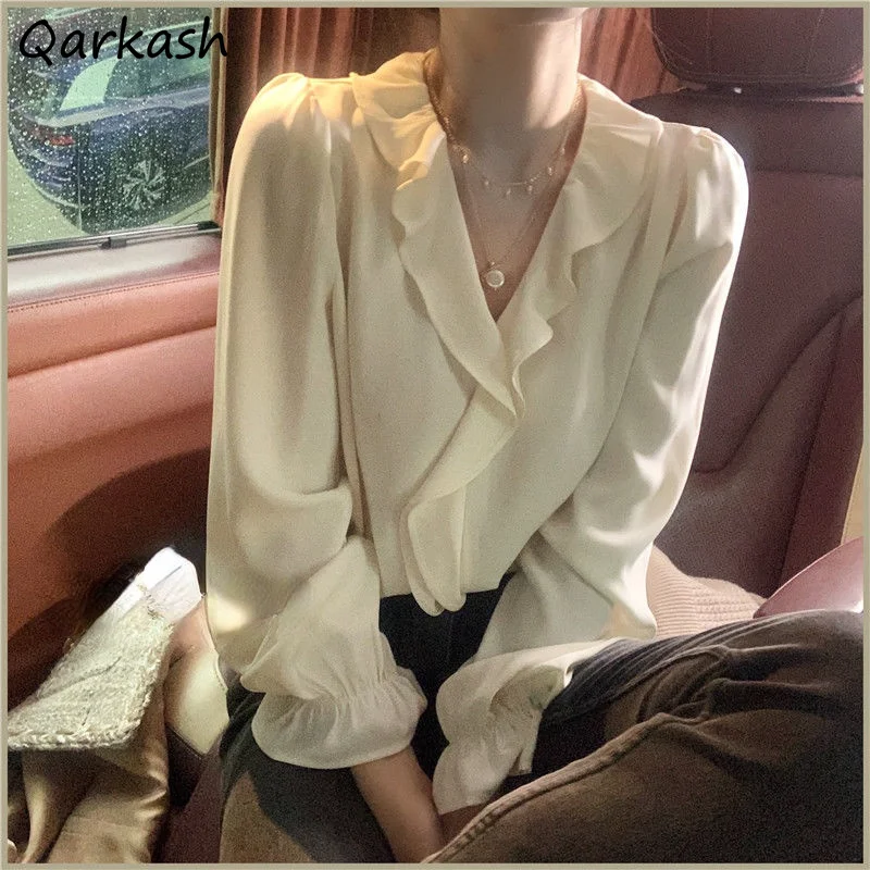 

Blouses Women French Style New Simple Elegant Fashion Office Lady V-Neck Flare Sleeve Solid Casual Chiffon Tops Thin Blusa Mujer