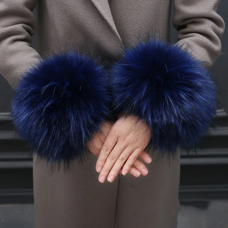 Winter Gloves Oversized Fur Cuffs Wrist Ring Keep Warm Windproof Cuff Bracelet Cute Wrist Set Hand Cuff Women Fingerless Gloves