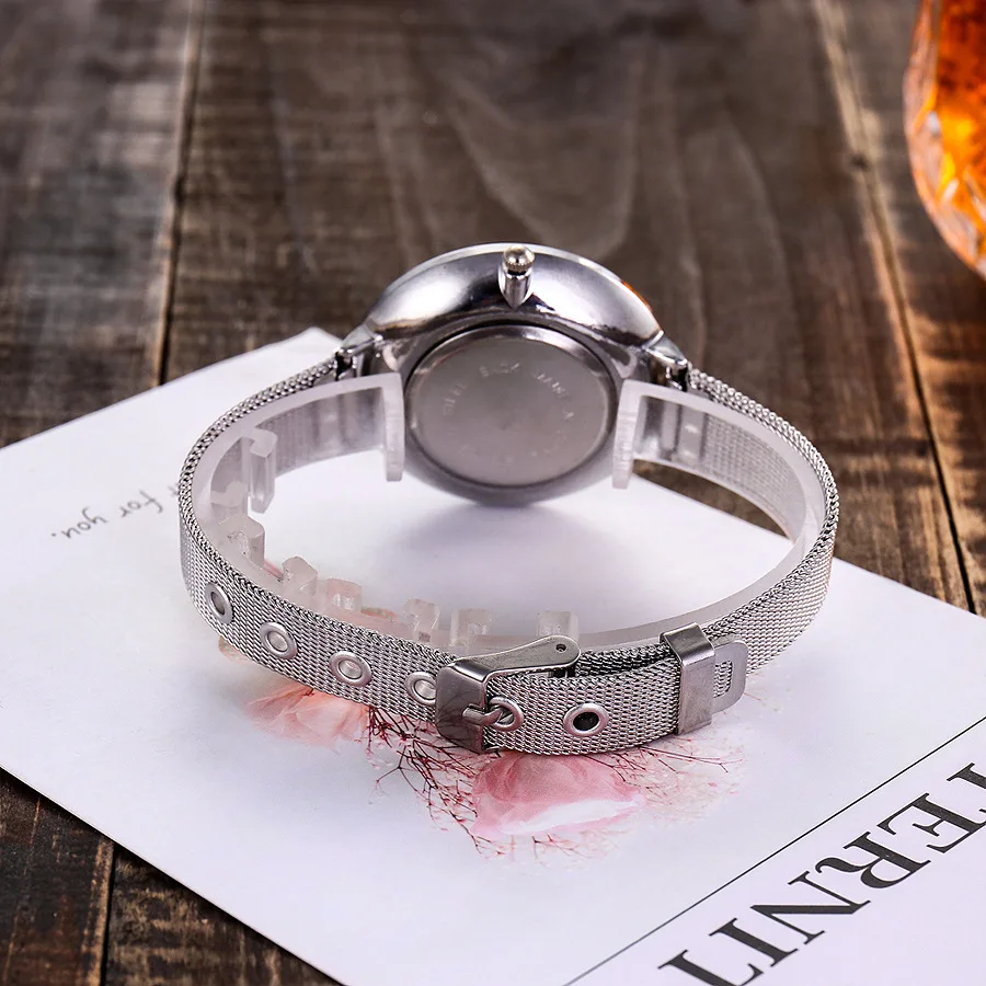 

2021 new fashion watch simple fine mesh belt ladies casual watch high-end alloy mesh belt large dial fashion woman's watch