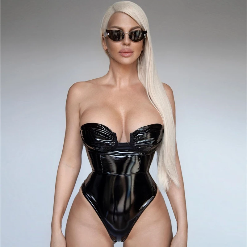 Женский Облегающий комбинезон с открытой спиной и v-образным вырезом |