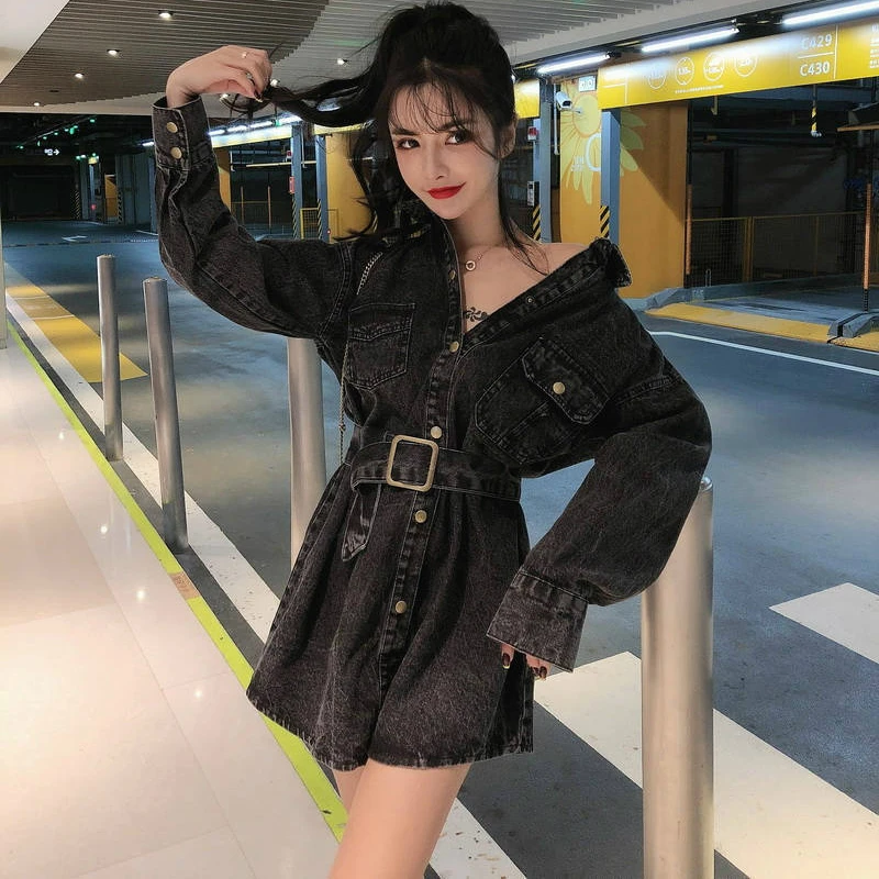 

2 Colors Woman Long Denim Jacket with Belt Autumn Coat Streetwear Sexy lapel jacket