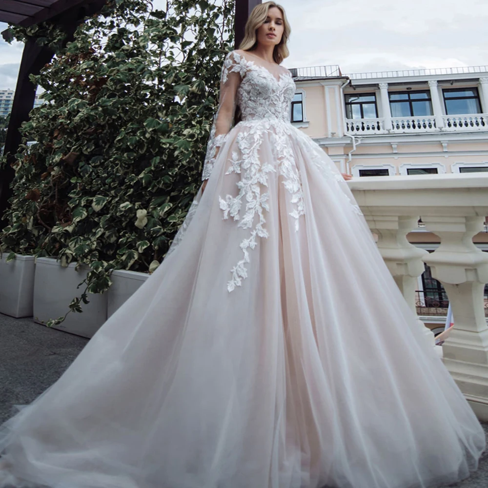 

A-Line Illusion Boat Neck Wedding Dress Long Sleeve Lace Appliques Buttons Back Court Train Bridal Gowns 2021 Vestido De Noiva