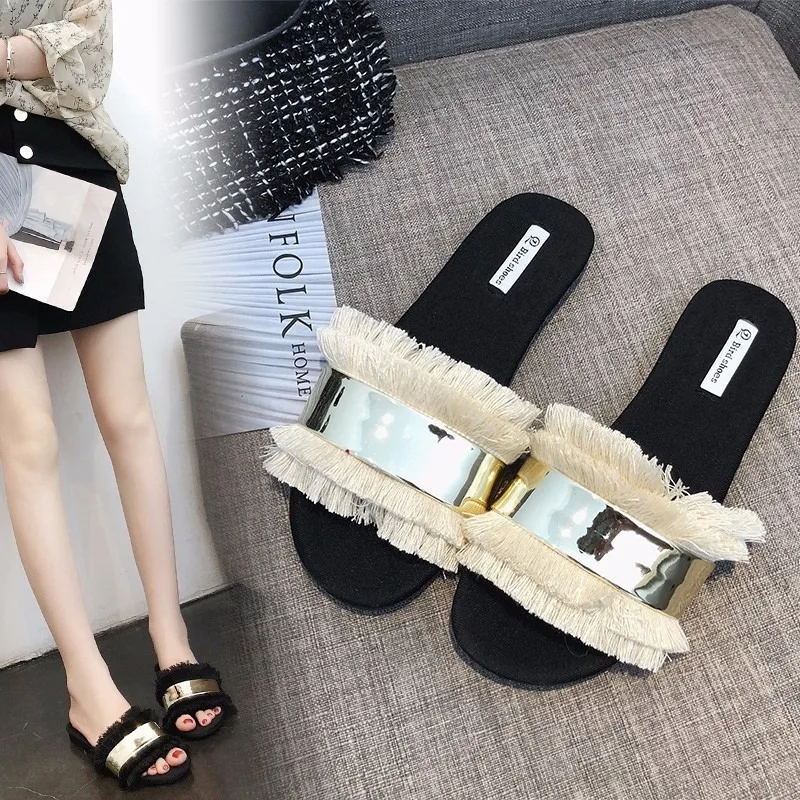 Летние тапочки женские стильные туфли на плоской подошве с металлическими