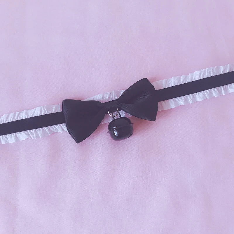 Женский обруч для волос с кружевами черный и большим бантом ручной работы |