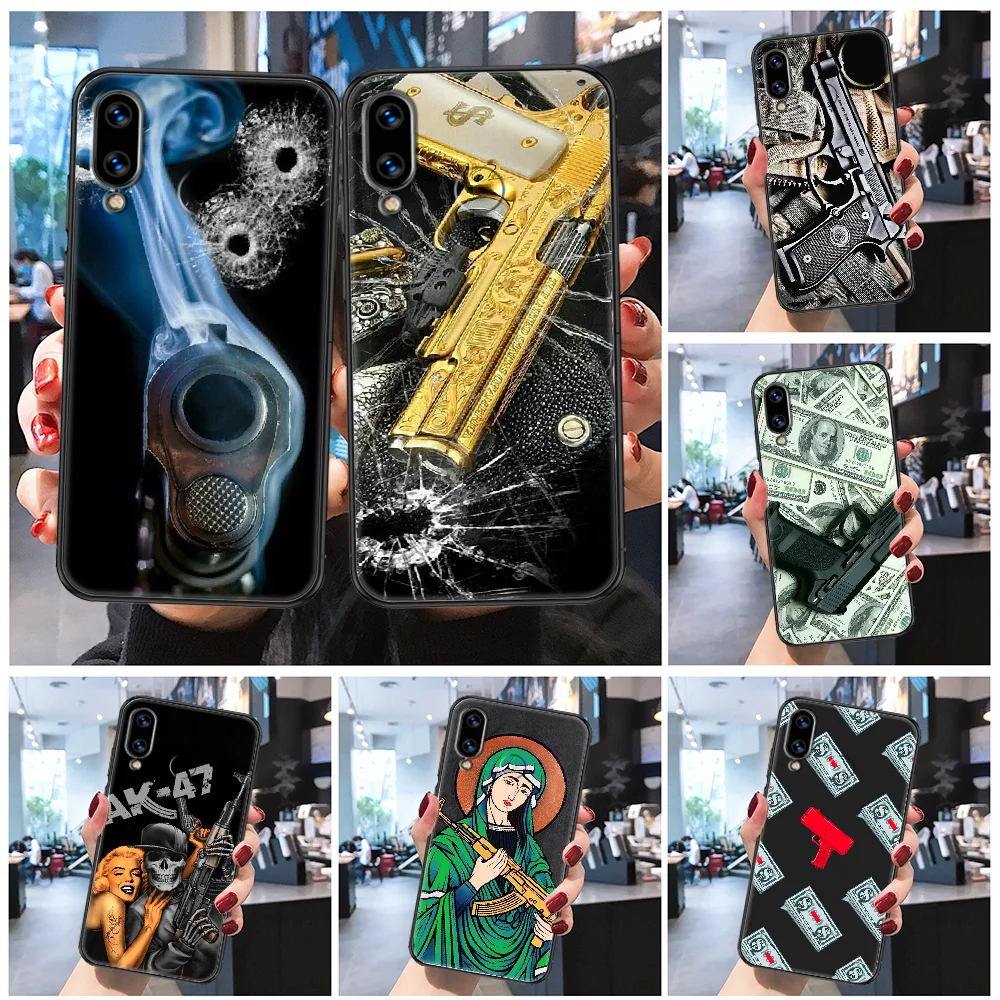Чехол для телефона с изображением черного автомата AK47 Gun firearms Desert Eagle и банкнот для Huawei P Mate P10 P20 P30 P40 10 20 Smart Z Pro Lite 2019 в матовом исполнении.