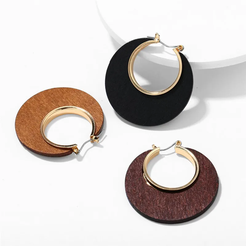 Оптовая продажа, новые модные деревянные серьги в европейском и американском стиле для девочек, классические геометрические серьги типа C для женщин, очаровательные подарки с названием