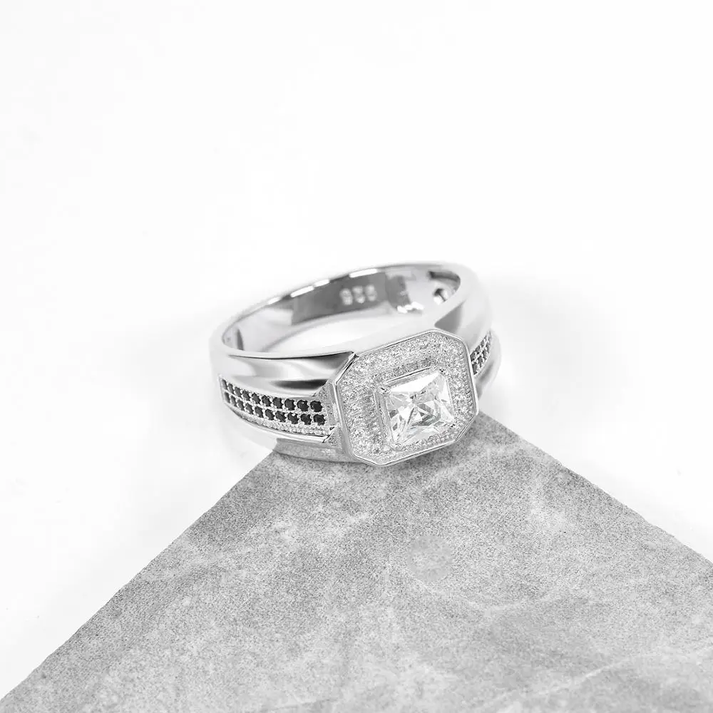 Женское кольцо из серебра 925 пробы с фианитами|Кольца| |