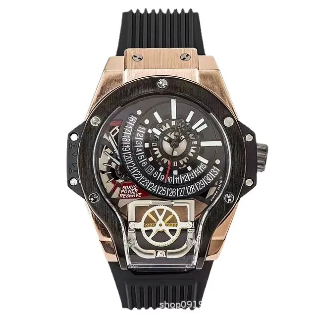 

2021 men's watch European and American carbon fiber grain fashion brand quartz watch Black pointer quartz Sports Watch