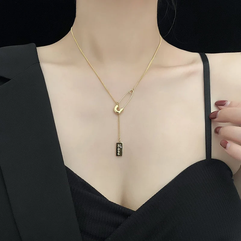 

Simple Safety Pin Luxury Gold Color Clavicle Chain Necklace For Women Girls Dainty Trendy Aesthetic Jewelry Gifts