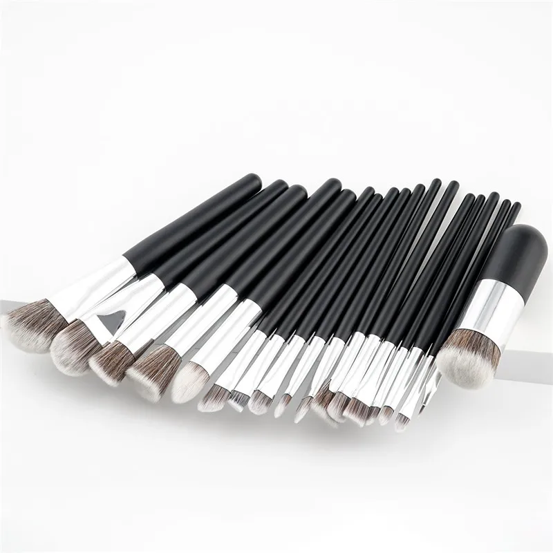 

18Pcs Makeup brushes set Professional Beauty Make up brush Natural hair Foundation Powder Blush Eye Shadow Brush