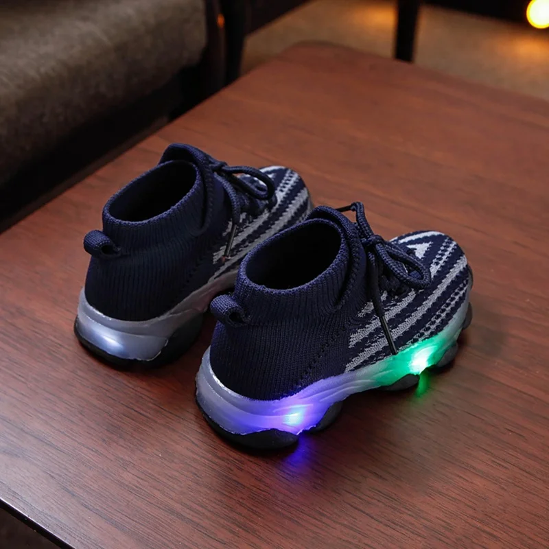 

Fashion Kids Girl Boy Shoes Children Casual Sneakers Breathable LED Flashing Sole Lace-Up Sports Shoes