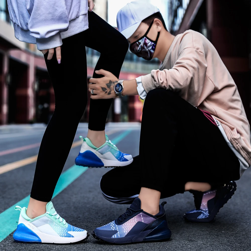 

New Running Shoes for Women Fashion trend Lightweight Sneakers Non Slip Damping Sport Shoes Woman Couple Outdoor Walking Shoes