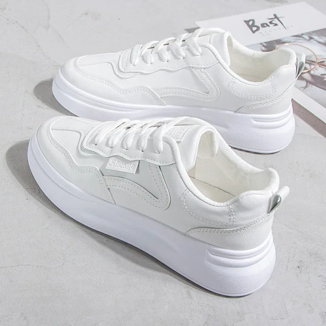 Повседневная обувь женская на плоской подошве с толстым низом для прогулок