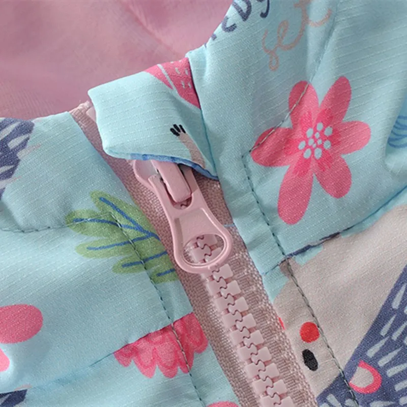 Куртка для девочек двухслойная дышащая с рисунком ежика из мультфильма на