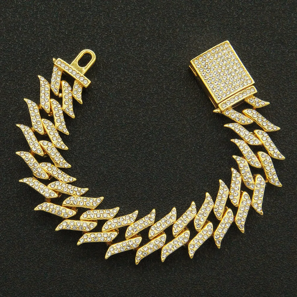 

Andshiny 3D Luxury Iced Out Cuban Link Chain Bracelet For Women Men Gold Silver Color Bling Zircon Bracelet Punk Bangle Jewelry