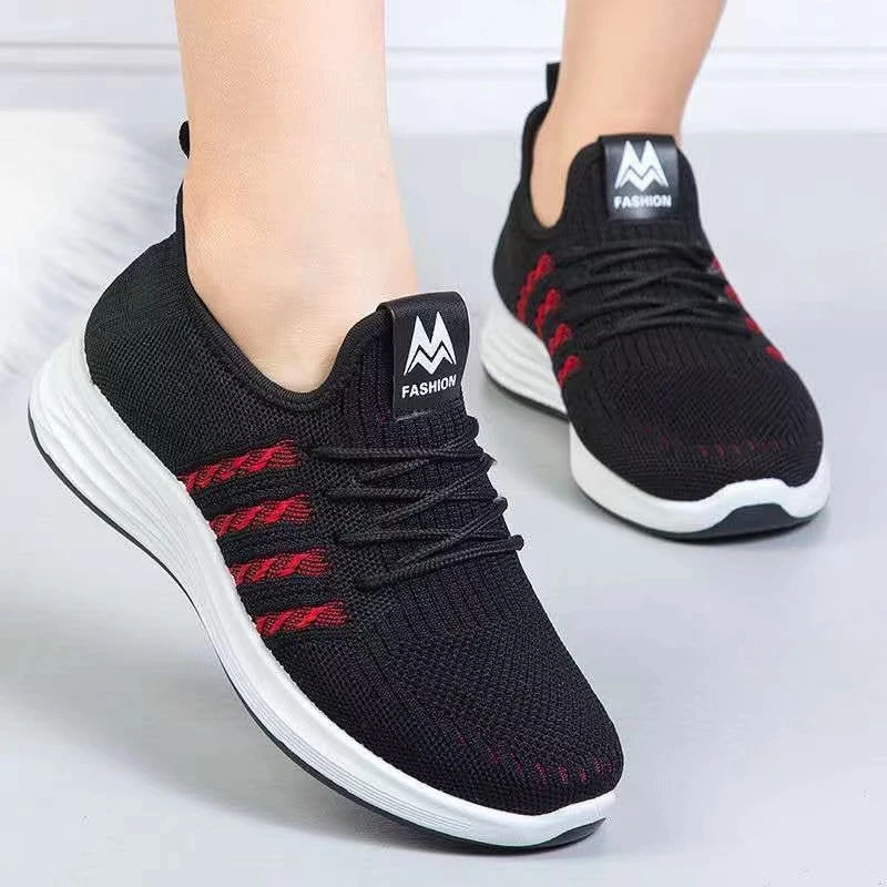 

New Ladies Sneakers Winter Plush Warm Lining Vulcanized Shoes Black Red Lightweight Non-Slip Commuter Outdoor Women’s Boots