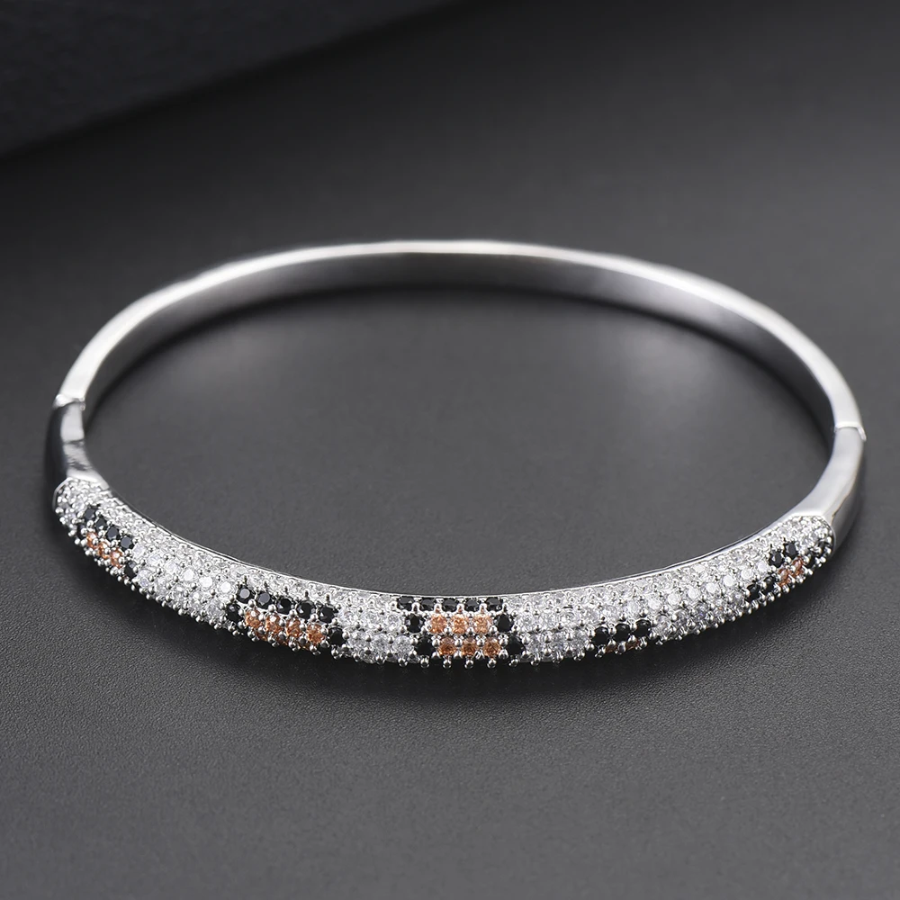 LARRAURI винтажный браслет в индийском стиле богемные браслеты манжеты Роскошные с