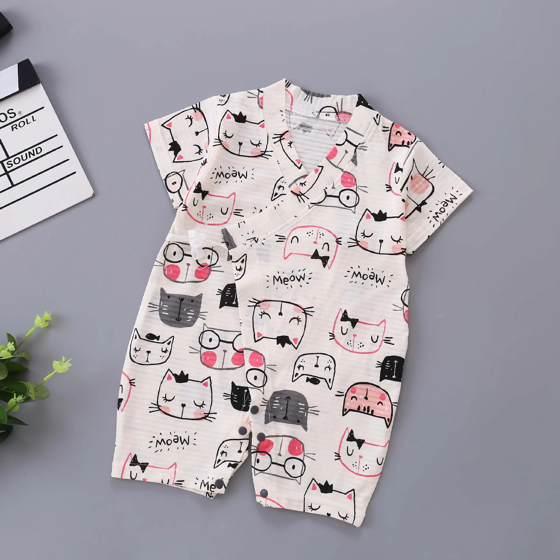 

2020 New Cartoon Baby Onesies Summer Cotton Romper Boy Girls Cut Clothes Knitted Cartoon Short-sleeved Jumpsuit Outfits