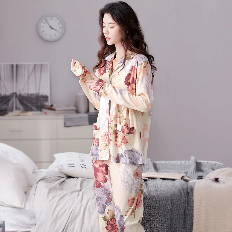 

New Autumn Winter Cotton Women Pajamas Floral Pyjamas Long Tops+Long Pants Two Pieces Set Sleepwear Plus Size Female Homewear