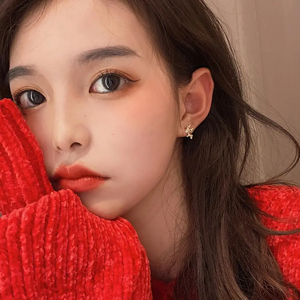 Рождественские серьги-гвоздики с оленями милые серьги в виде оленя стразы из