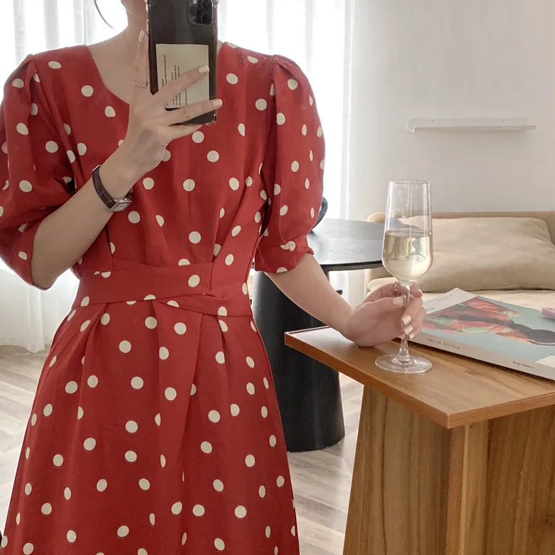 

Женские платья МАЗ