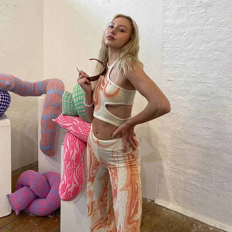 

Knitted Print Hollow Out Tank Tops Women y2k Aesthetic Grunge Fashion Camisole O-neck Pullovers Sleeveless T Shirt 90s Iamhotty