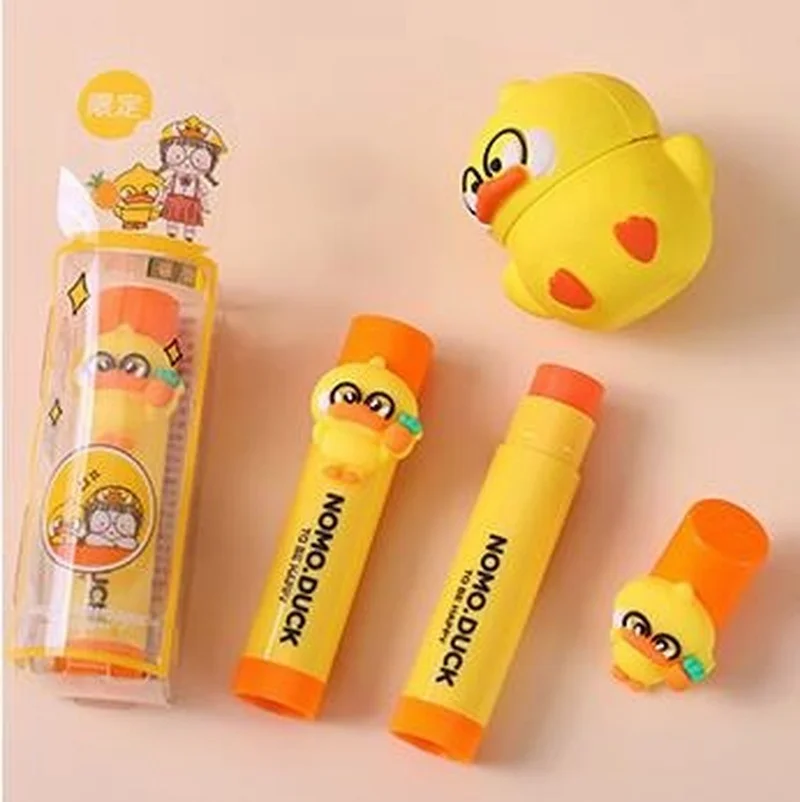 

New Product Cartoon Duck Pineapple Flavor Lip Balm Autumn and Winter Moisturizing Cute Lipstick Portable Lipstick Nourish
