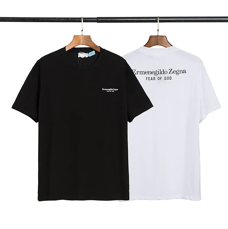 

Three-dimensional letter printing fog trend loose short-sleeved T-shirt men and women half-sleeved t shirt