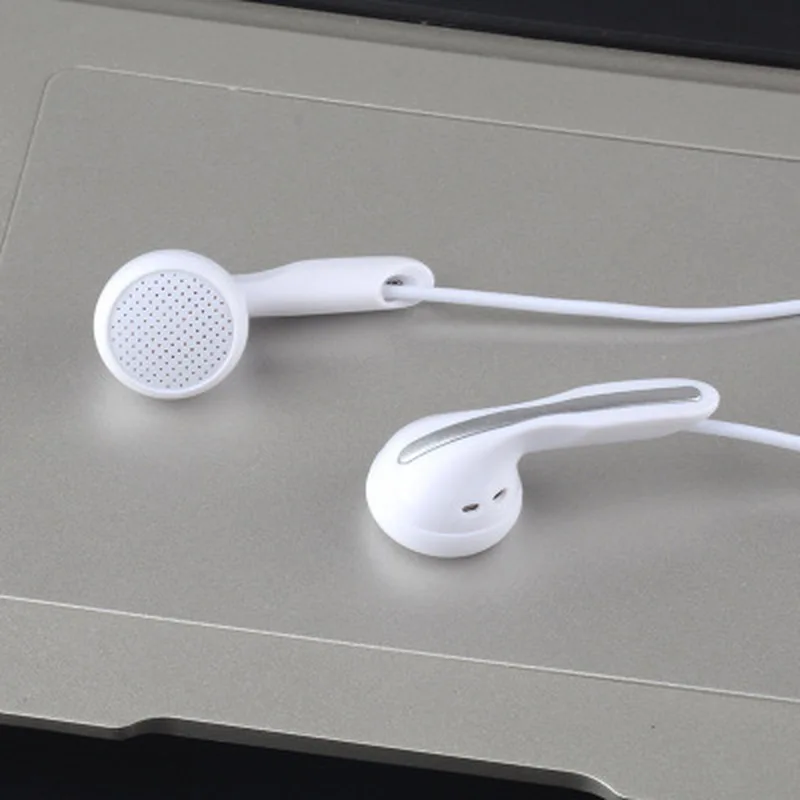 

S8 Sport Earphone Wired Super Bass 3.5mm Crack Earphone Earbud with Microphone Hands Free for Samsung MP3