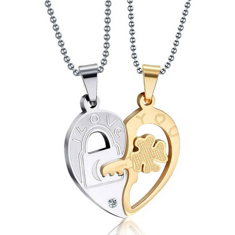 

Fashion Accessories Jewelry Gift Titanium Two Half Heart Puzzle Pendant Lovers Couple Pendant Necklace for Men Women