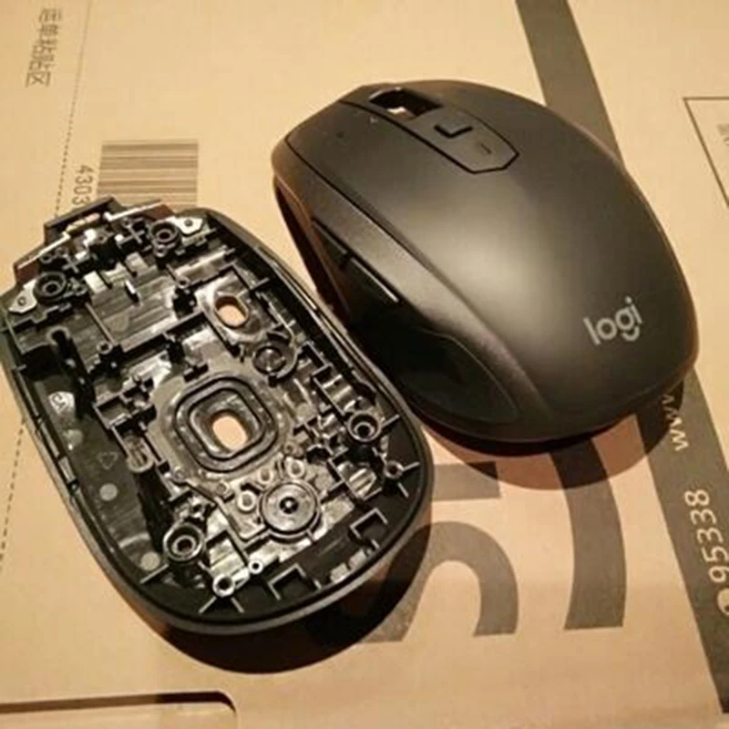 Чехол для мыши Logitech MX Anywhere 2s оригинальный серый белый и синий чехол 1