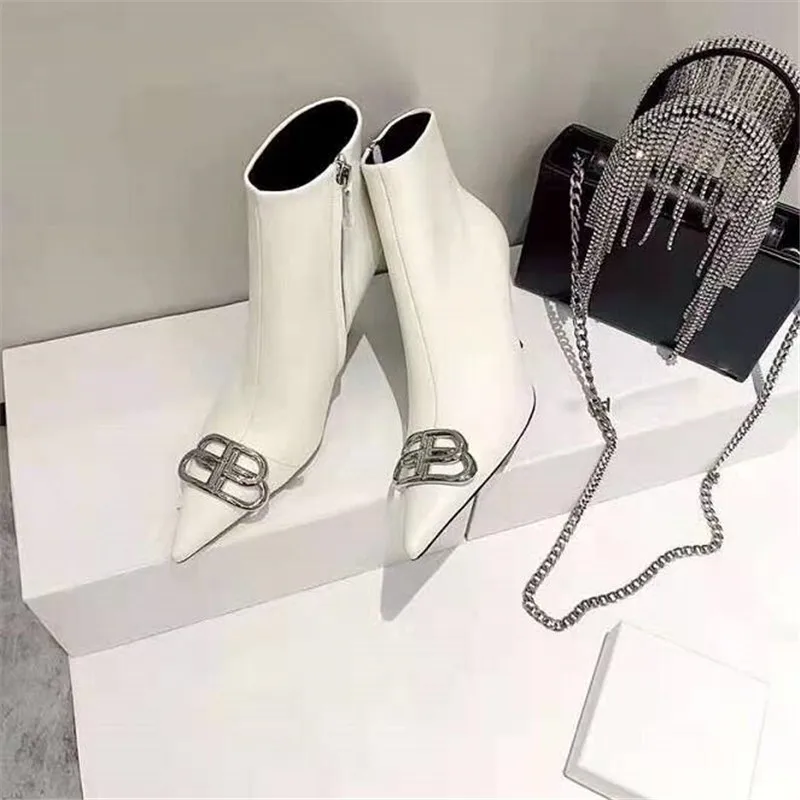 2021 новые кожаные чистая красные женские сапоги аутентичные Женские короткие