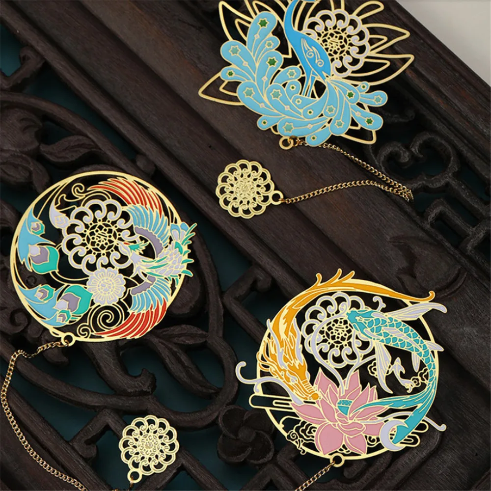 

Retro Pendant Brass Bookmark Hollowed Chinese Style Book Clips Teacher Gift School Office Stationery Bookmarks for Books