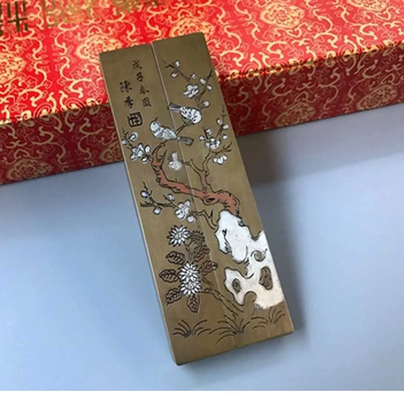 

1 Pair Chinese Tradtional Classical Brush Pen Painting Brass Paperweight with Carved Pattern Paper Pressing Prop appro 360 g