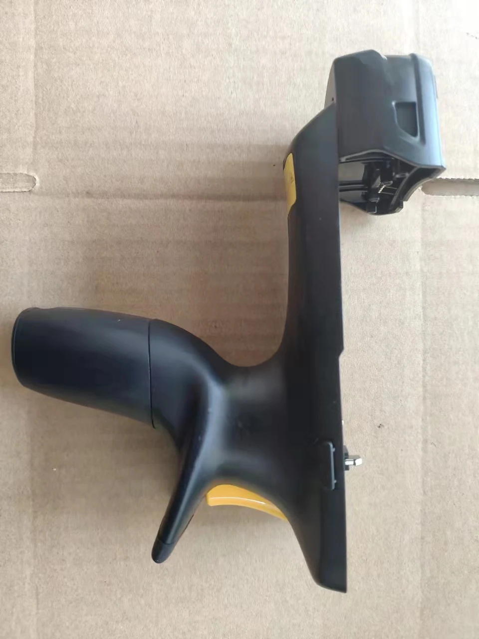 

TRG5500-101R MC55 Snap-on Trigger Handle for Zebra MC55A0 MC55E0 MC65 MC67