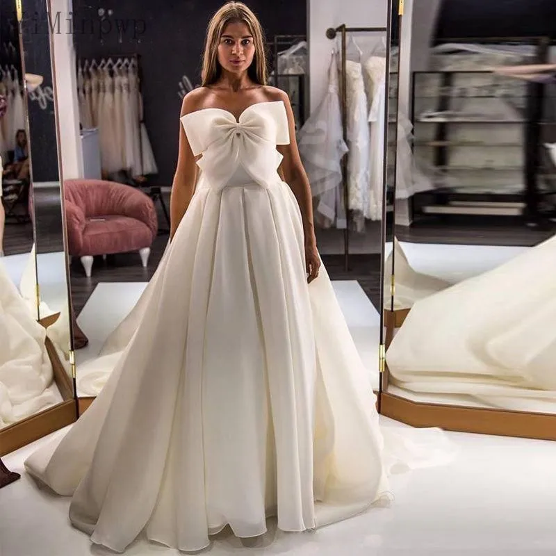 

YiMinpwp Wedding Dresses Strapless Sweep Train A Line Bow Garden Country Bridal Gowns vestidos de novia Plus Size