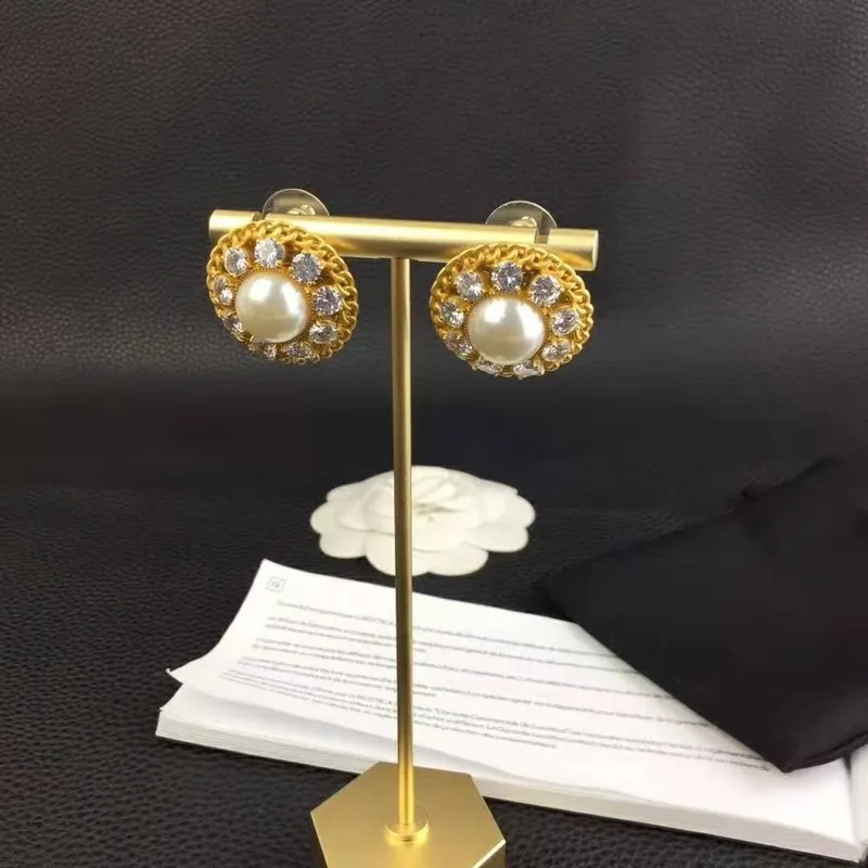 

European and American cold wind pearl drill Round Earrings