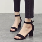 Черные сандалии-гладиаторы; Летняя обувь на высоком каблуке для офиса обувь; Женские туфли-лодочки на квадратном каблуке с ремешком и пряжкой; Повседневная женская обувь; Большие размеры 34-40