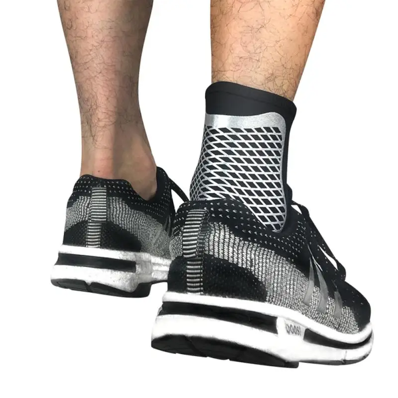 

1PCS Breathable Ankle Support Elastic High Protect Sports Ankle Equipment Football Basketball Badminton Ankle Sprain Brace Guard