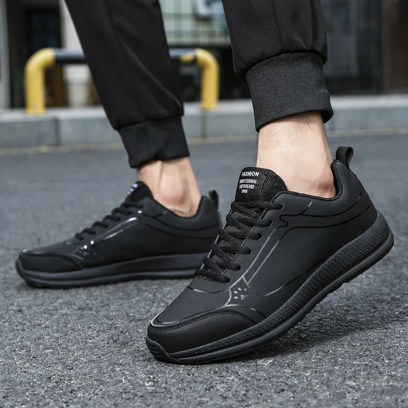 

Men Sneakers 2020 New PU Breathable Skateboard Shoes Outdoor Male Walking Shoes Men Sapatilhas Homem Shoes Size 38-45