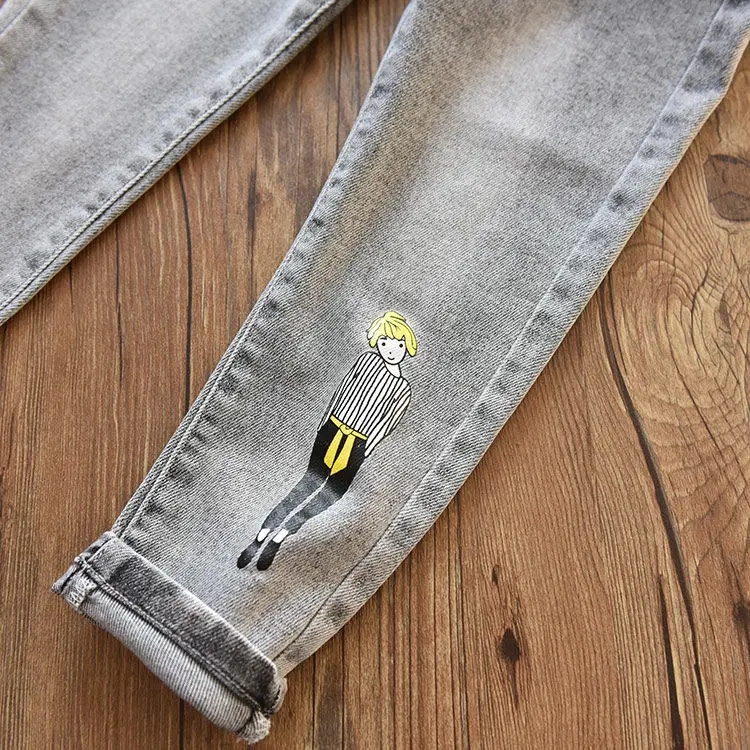 Детские джинсы с принтом для девочек повседневные свободные брюки из денима