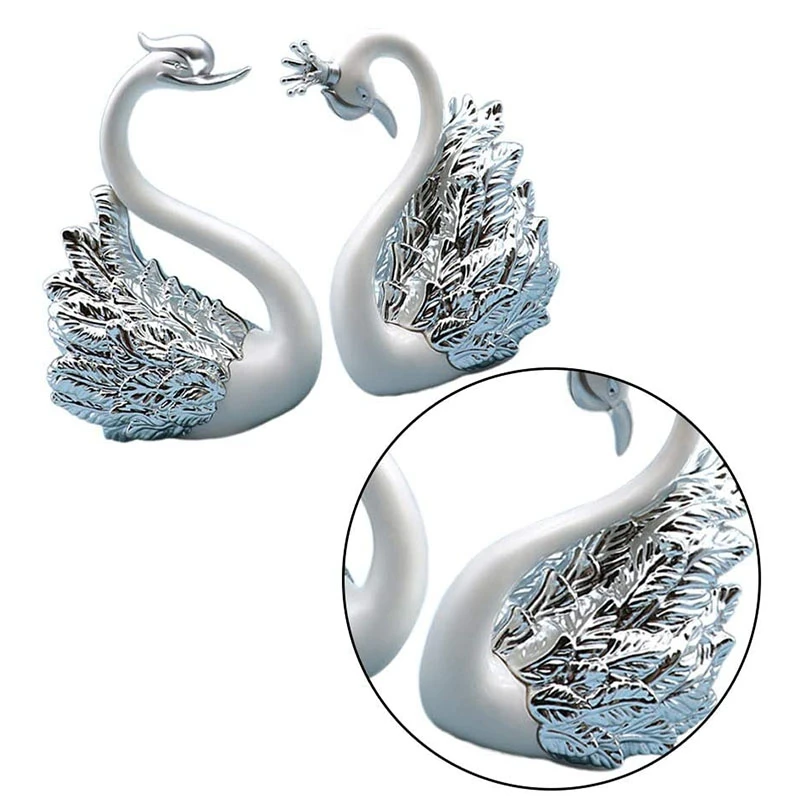 

2 Pieces of Swan Ornaments Figurines,Swan Cake Decoration,Car Figurines Decoration,Home Wedding Christmas Decoration