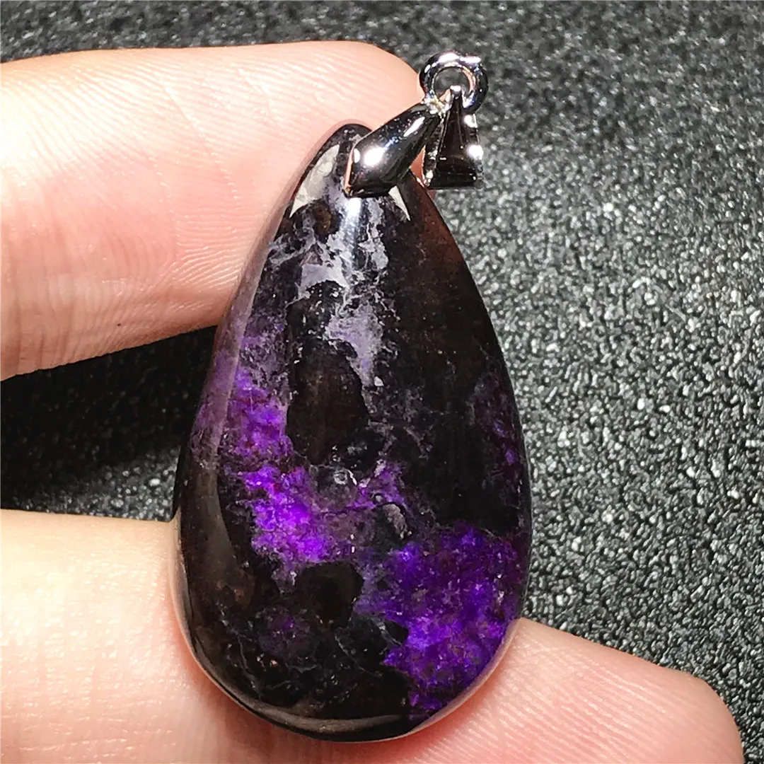 Женский кулон из серебра 30 х18х6 мм с натуральными искусственными камнями |