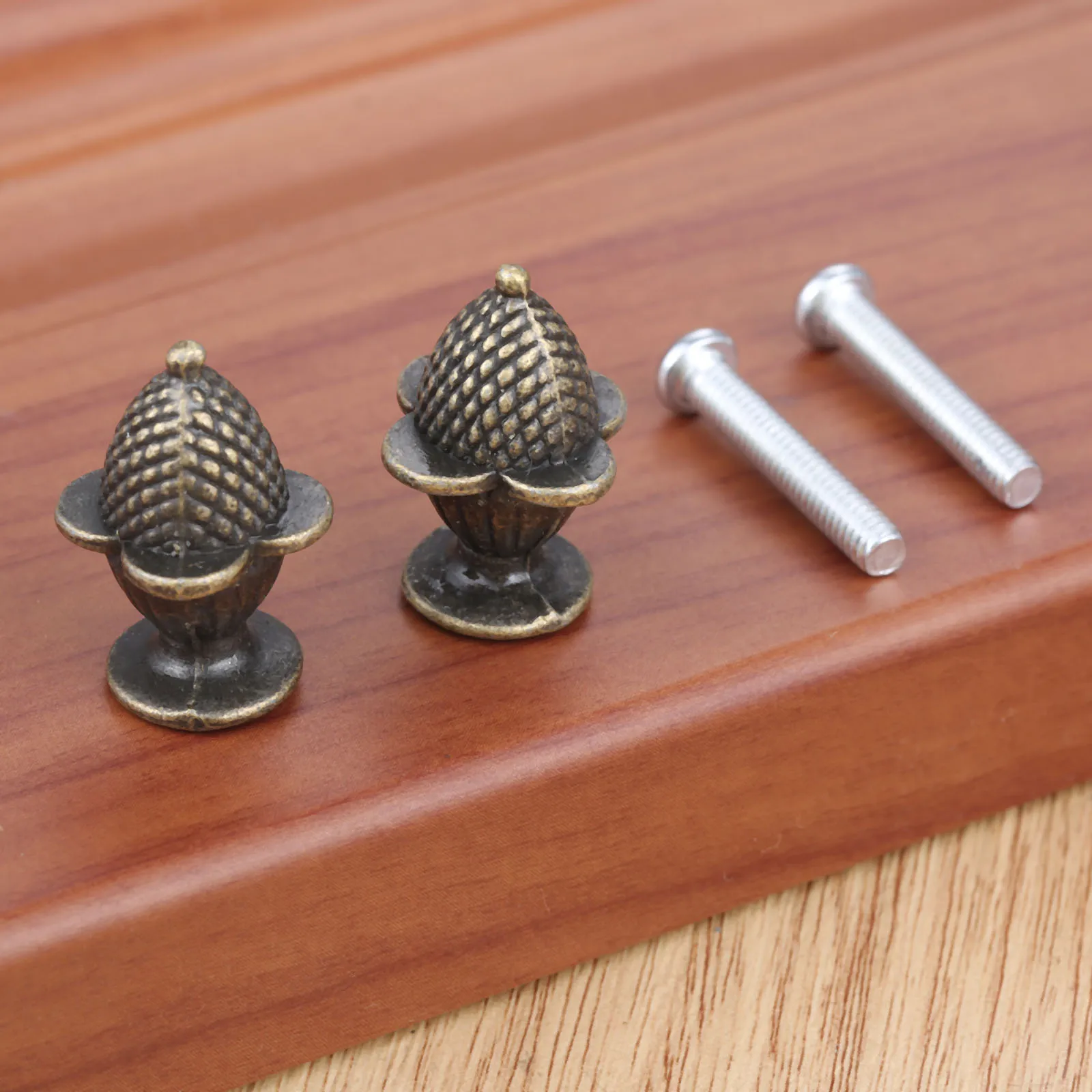 Ручки для дверей шкафов винты античный бронзового цвета из цинкового сплава