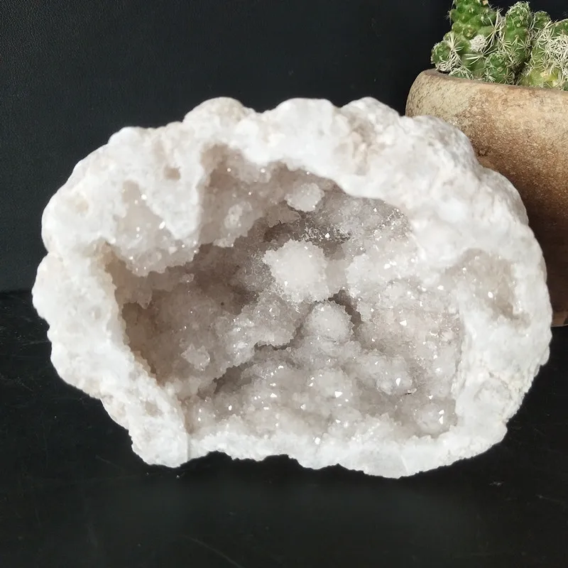 300-350g natural White agate geode crystal cluster Cornucopia feng shui Decorative stone gemstones | Дом и сад