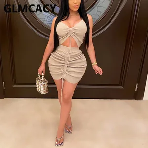 Женский укороченный топ на завязках с v-образным вырезом и мини-юбка, летний сексуальный костюм