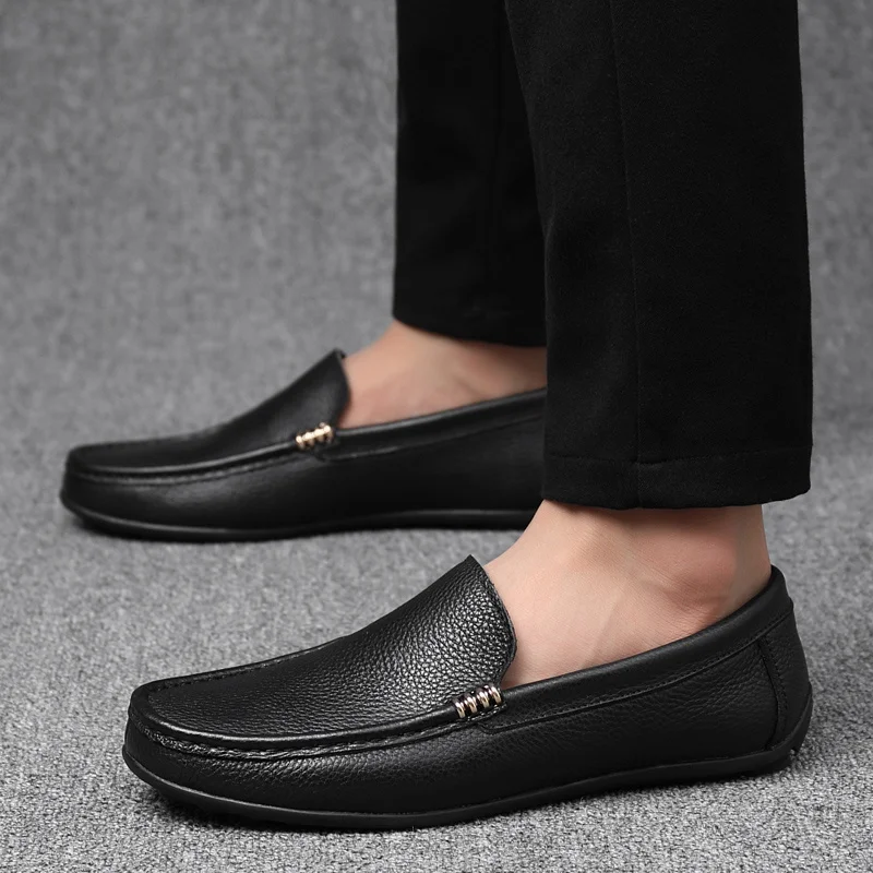 

Luxury 2021 New Men Leather Drive Shoes Genuine Leather Men's Casual Fashion Shoes Feet Casual Flat Peas Men's Shoes Lazy