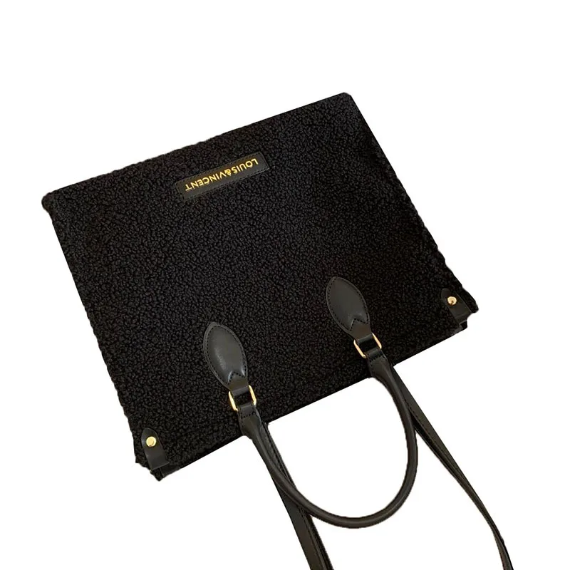 

Winter lamb wool plush women's bag large-capacity antique ins cross square bag shoulder portable underarm bag tide