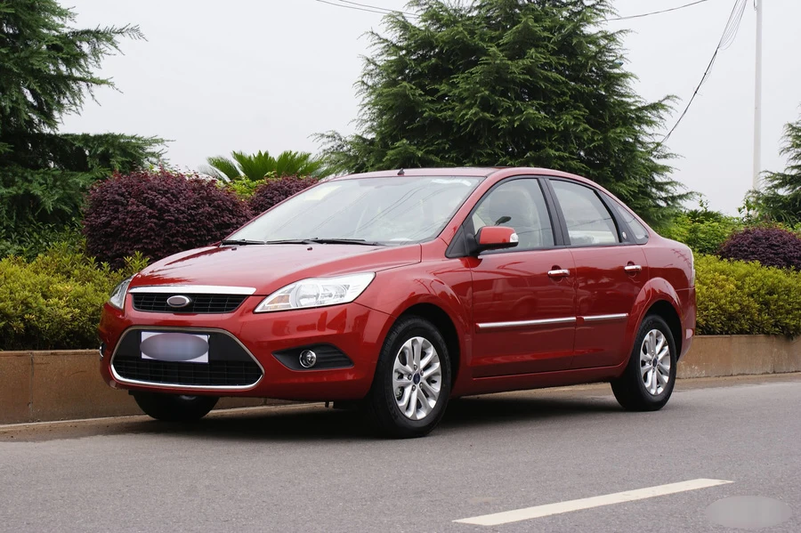 Крышка для фары налобный фонарь Ford Focus MK2 08 11 (facelift)|Фара авто в сборе| |