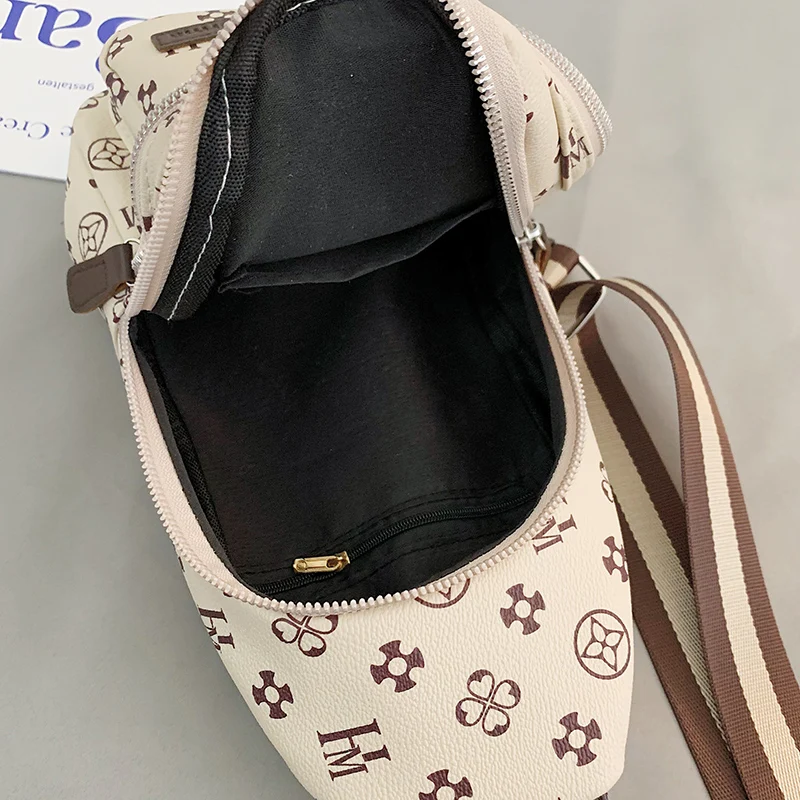 

French Style Flower Chest package 2021 PU Leather Vintage Crossbody Bags Unisex Luxurious Classic Small Travel or Leisure Bag